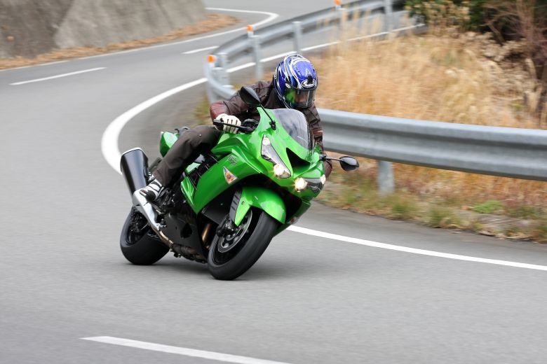 Ninja ZX-14R試乗