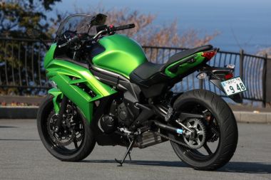 KAWASAKI Ninja 650