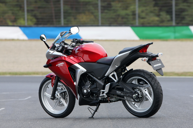 HONDA CBR250