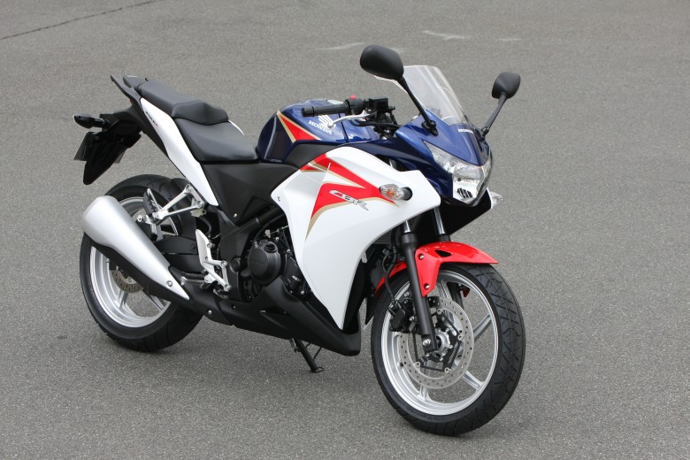 HONDA CBR250