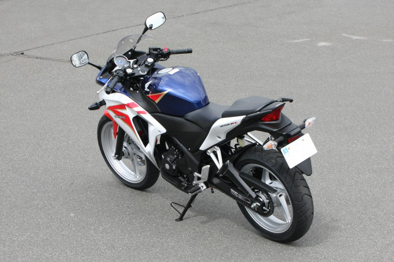 HONDA CBR250