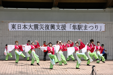 よさこいを踊るため3年前に結成された「輪舞（ロンド）