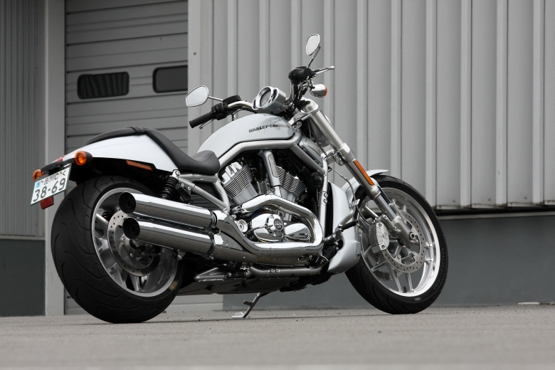 Harley-Davidson 2012年モデル発売