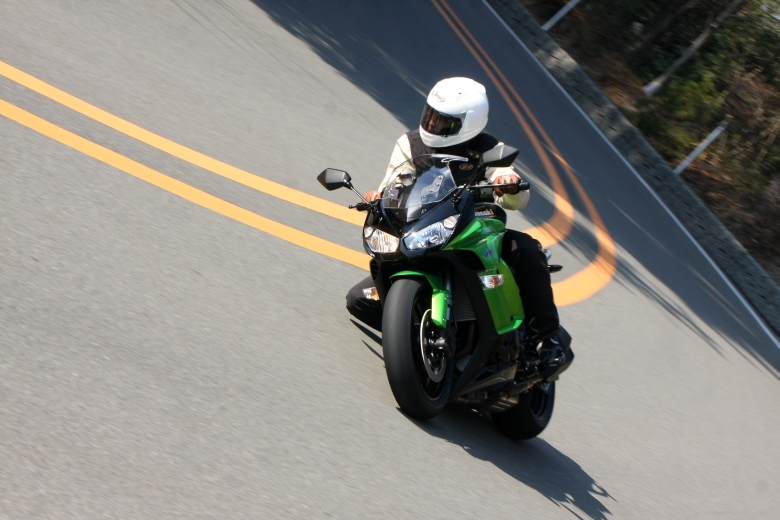 KAWASAKI 2011 NewModel 2-2 Ninja1000