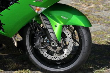 KAWASAKI 2012 Model Ninja ZX-14R