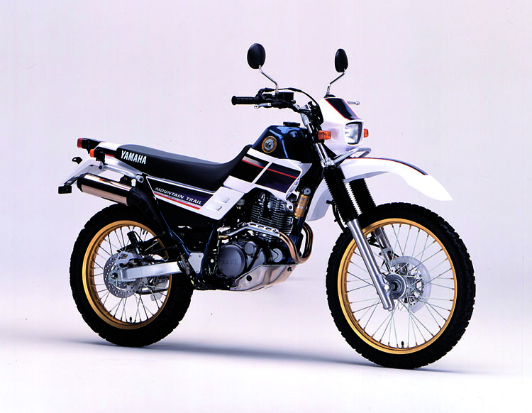入荷予定！YAMAHA SEROW225W 4JG – 京都のバイクショップSPEC-M