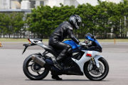 SUZUKI GSX-R750