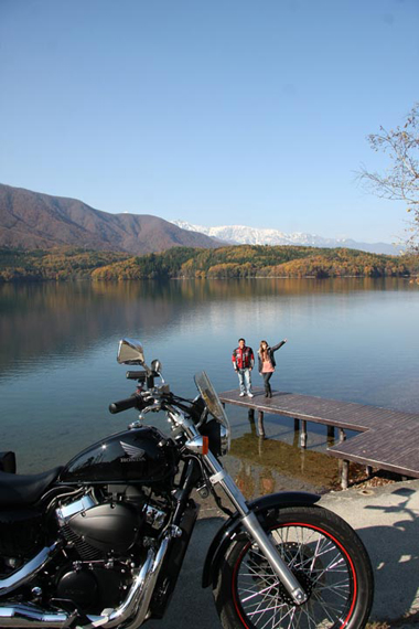 青木湖である。実を言えば、行ってみるまでこんなに綺麗なところだとは思ってなかったのだ。ごめんなさい。
