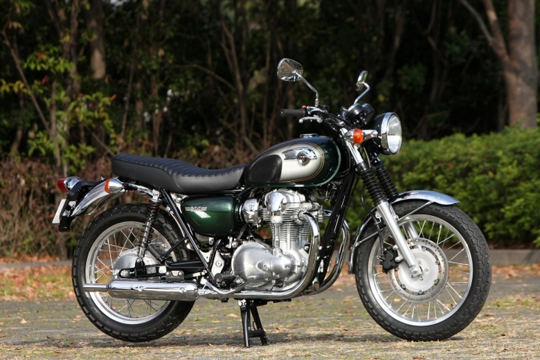 KAWASAKI 2011 NewModel W800 Midashi1