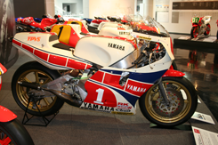 YZR500 OW76