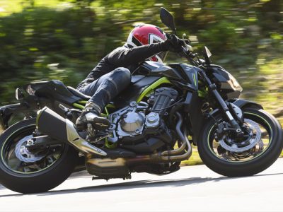 Z900は、実に好ましい まっとうなスタンダードスポーツだ。