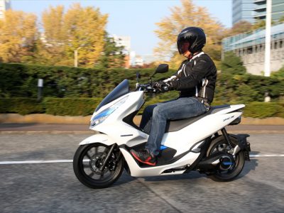 Honda PCX ELECTRIC 『PCXシリーズで最も上質な走りを実現』