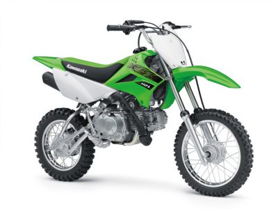 KLX110Lがカラー＆グラフィック変更で2020年モデルに