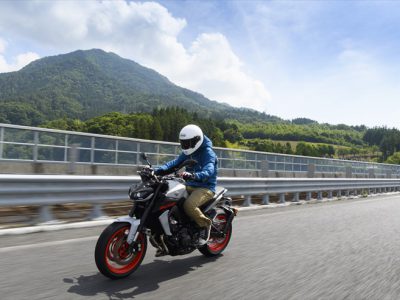 YAMAHA MT-09試乗『クロスプレーンコンセプトって こういうことか！』