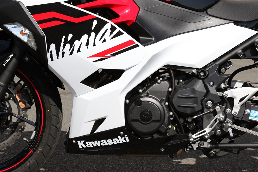 Kawasaki Ninja250 1990年型ZXR250と 2019年型Ninja250、 もし