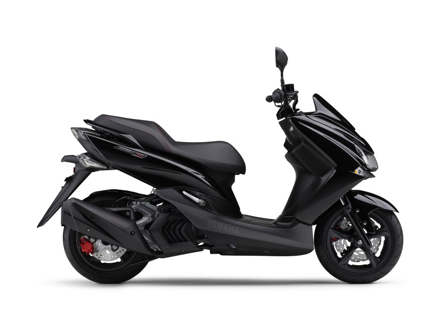 MAJESTY Sがイエローの新色をはじめ全4色をカラーチェンジ - WEB Mr.Bike
